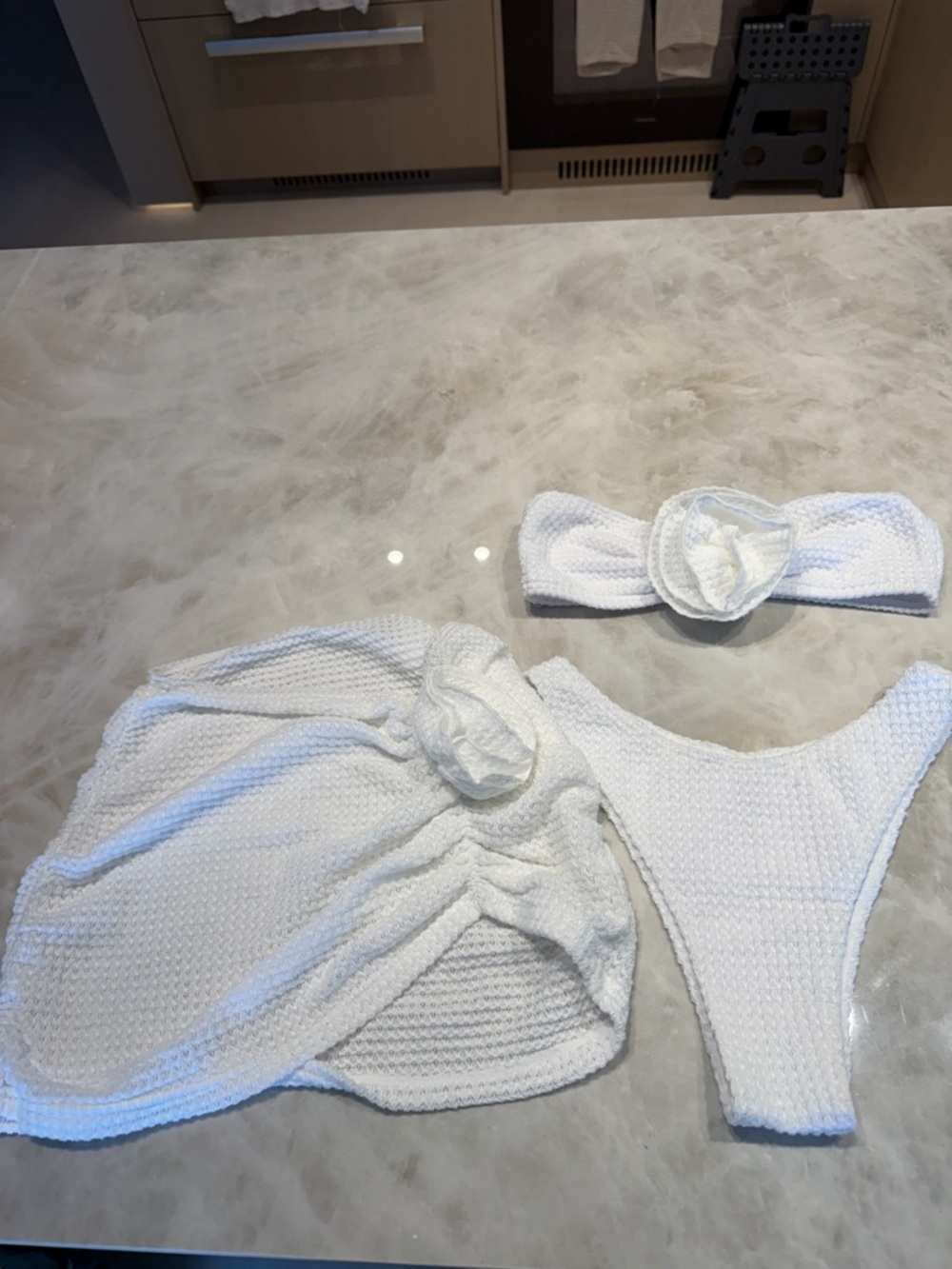 White Textured 3-Piece Bikini Set with Headband